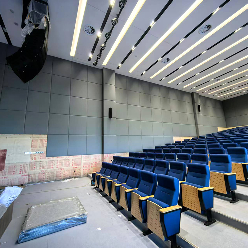 Panel Akustik Berbalut Kulit dengan Span Berkesan dalam Melindungi Orang Daripada Kecederaan